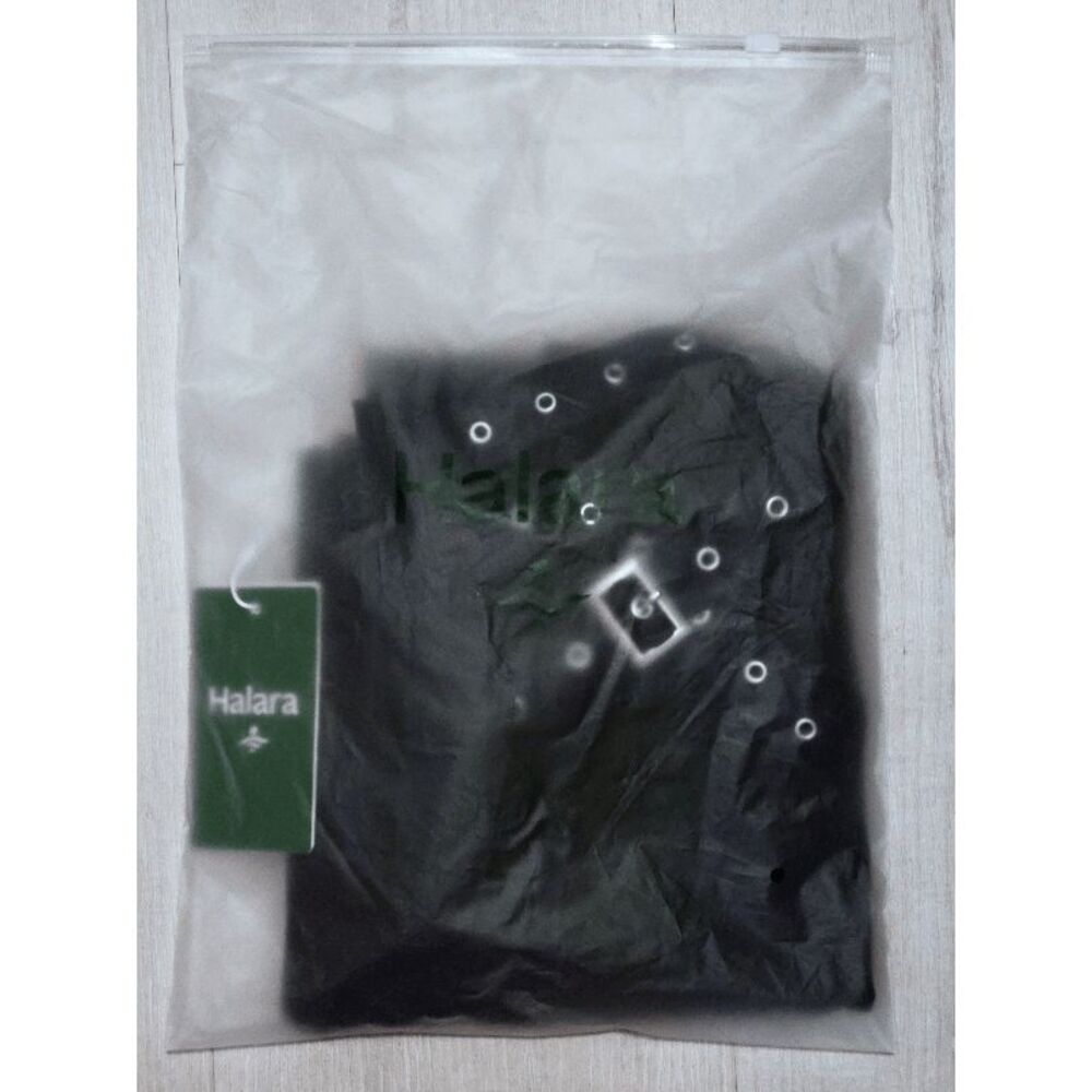 NWT HALARA High Waisted Mesh Decorative Buckle Black Yoga Leggings SIZE S - Picture 9 of 9